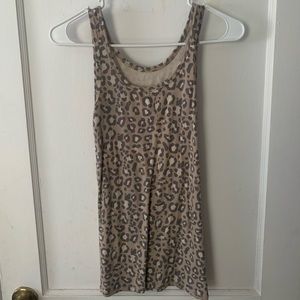 Leopard print scoop neck tank